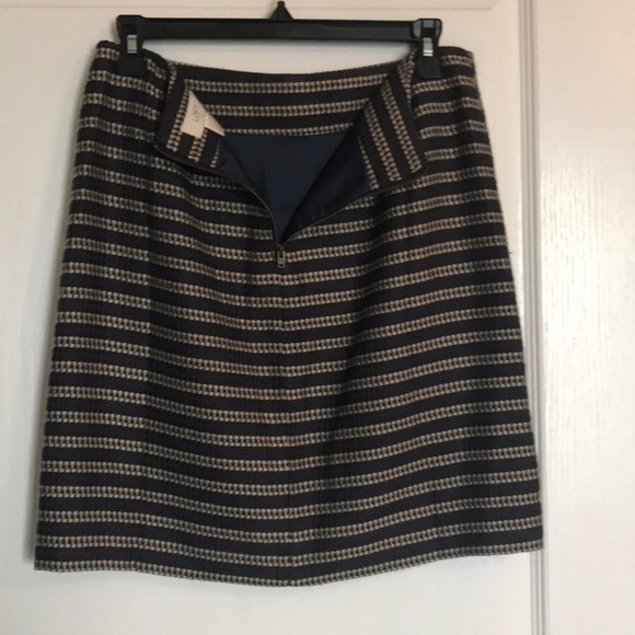 Loft skirt - Picture 3 of 4